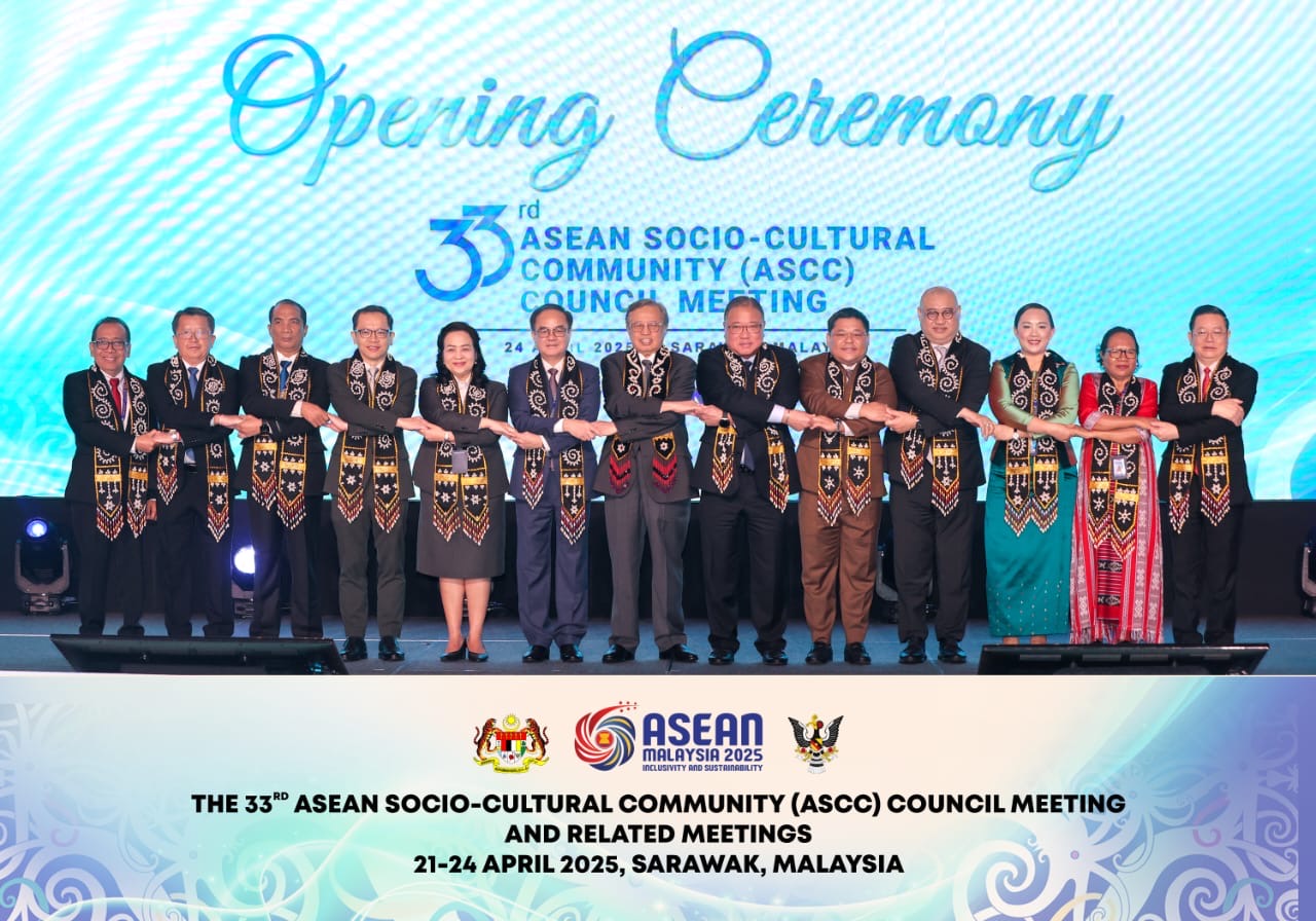 Group photo at formal event